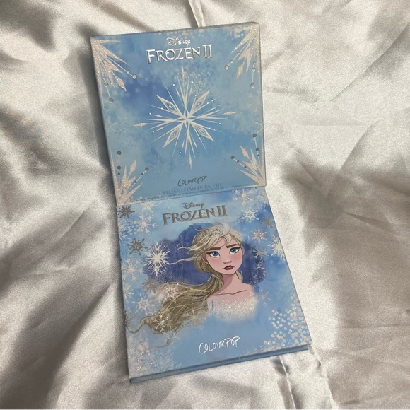 ColourPop NEW Frozen 2 Disney Elsa Eyeshadow Palette Discontinued - Picture 5 of 6